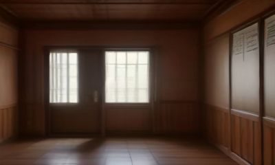 医学影像专家在实验室研究乳腺影像数据，白色实验室环境，展示爆乳视频科普的医学技术基础